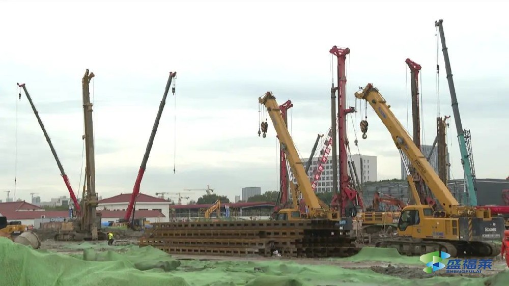 地下污水處理廠地面施工場(chǎng)景